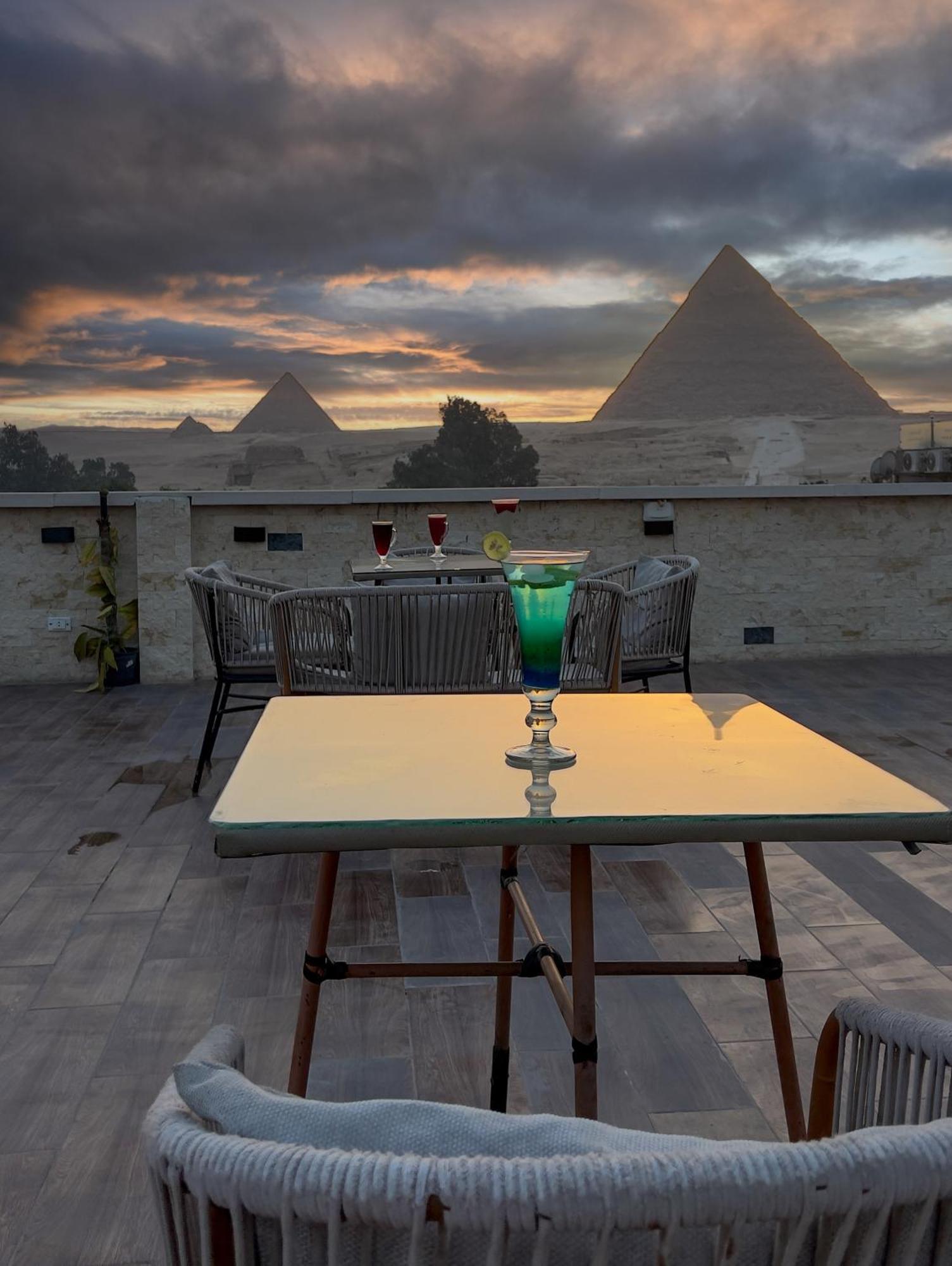 Giza Pyramids Inn Kafrat al Jabal ภายนอก รูปภาพ